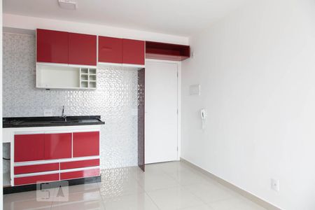 Sala/Cozinha de apartamento para alugar com 2 quartos, 40m² em Jardim Helena, São Paulo