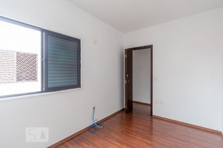 Quarto de apartamento à venda com 3 quartos, 96m² em Santa Maria, São Caetano do Sul