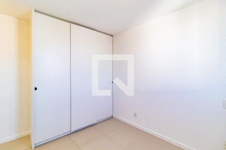 Suite de apartamento à venda com 2 quartos, 65m² em Vila Nova Alba, São Paulo