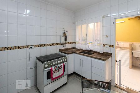 Cozinha de casa à venda com 3 quartos, 91m² em Vila Cleonice, São Paulo