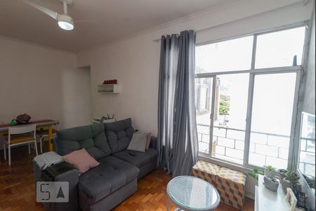 Sala de apartamento à venda com 2 quartos, 70m² em Praça da Bandeira, Rio de Janeiro