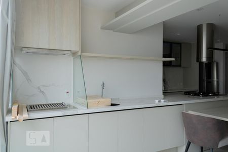 Sala de apartamento para alugar com 1 quarto, 72m² em Indianópolis, São Paulo