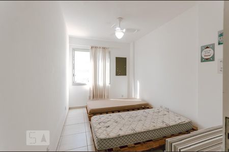 Quarto 1 de apartamento para alugar com 3 quartos, 77m² em Rio Vermelho, Salvador