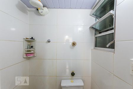 Banheiro de apartamento para alugar com 1 quarto, 24m² em Centro, Niterói