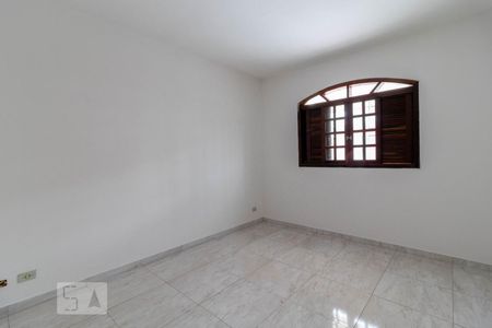 Suíte de casa para alugar com 2 quartos, 120m² em Vila Dionisia, São Paulo