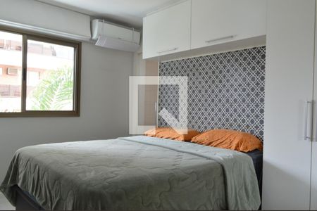 Suíte de apartamento para alugar com 2 quartos, 71m² em Jacarepaguá, Rio de Janeiro