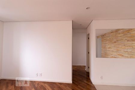 Corredor dos Quartos de apartamento para alugar com 2 quartos, 82m² em Santa Teresinha, São Paulo