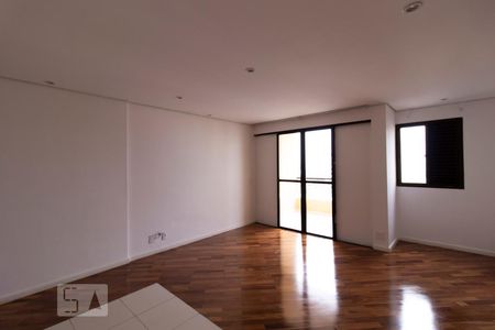 Sala de Estar de apartamento para alugar com 2 quartos, 82m² em Santa Teresinha, São Paulo