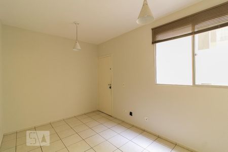 Sala de apartamento para alugar com 2 quartos, 55m² em Vila Augusta, Sorocaba