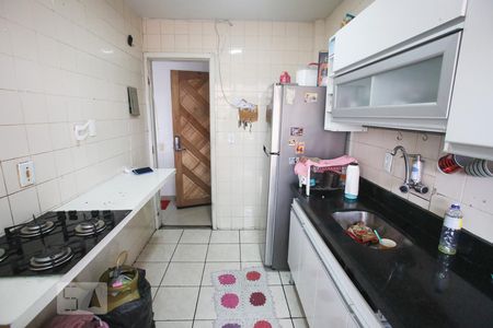 Cozinha de apartamento à venda com 2 quartos, 56m² em Taquara, Rio de Janeiro