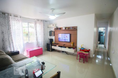 Sala de apartamento à venda com 2 quartos, 56m² em Taquara, Rio de Janeiro