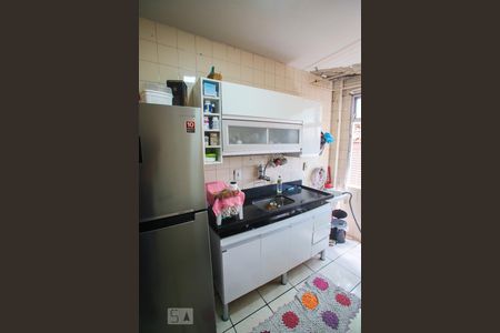 Cozinha de apartamento à venda com 2 quartos, 56m² em Taquara, Rio de Janeiro