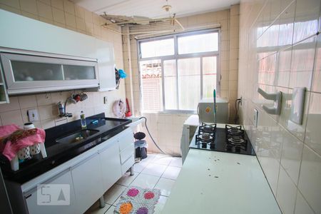 Cozinha de apartamento à venda com 2 quartos, 56m² em Taquara, Rio de Janeiro