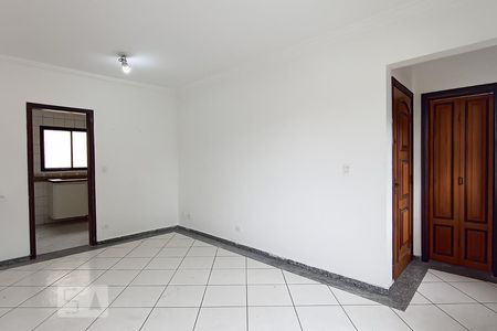 Sala de apartamento para alugar com 2 quartos, 70m² em Jardim dos Camargos, Barueri