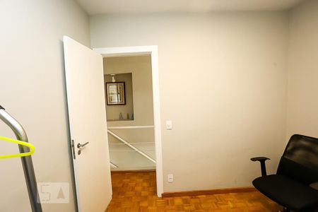 Quarto de apartamento à venda com 3 quartos, 166m² em Paraíso do Morumbi, São Paulo