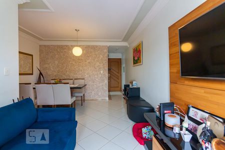 Sala de apartamento à venda com 3 quartos, 65m² em Parque Continental, Osasco