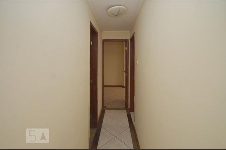 Corredor de apartamento para alugar com 2 quartos, 80m² em Icaraí, Niterói