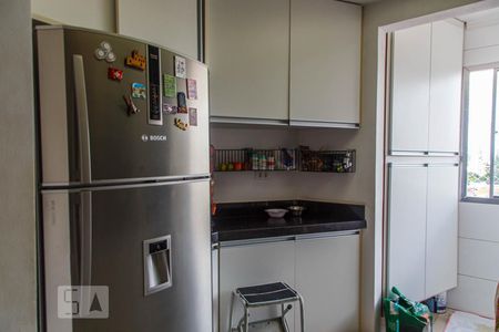 Cozinha de apartamento à venda com 2 quartos, 68m² em Água Rasa, São Paulo