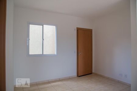 Sala de apartamento para alugar com 2 quartos, 43m² em Parque dos Lagos, Ribeirão Preto