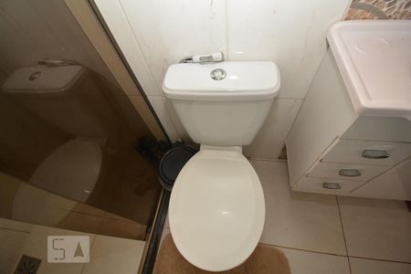 Banheiro de casa para alugar com 1 quarto, 60m² em Méier, Rio de Janeiro