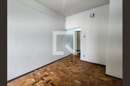 Sala de apartamento à venda com 2 quartos, 80m² em Centro, Belo Horizonte