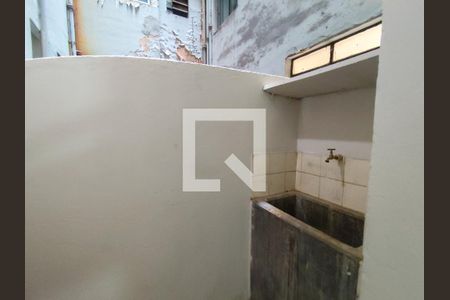 Banheiro de apartamento à venda com 2 quartos, 80m² em Centro, Belo Horizonte