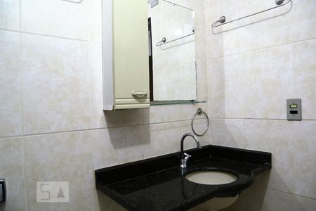 Banheiro Social de apartamento para alugar com 1 quarto, 41m² em Boqueirão, Praia Grande