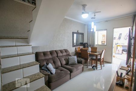 Sala de casa de condomínio à venda com 3 quartos, 90m² em Curicica, Rio de Janeiro