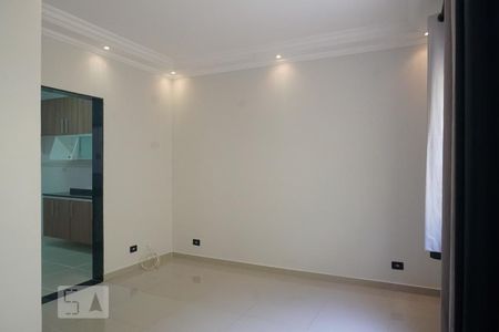 Sala de casa de condomínio para alugar com 2 quartos, 87m² em Vila Ré, São Paulo