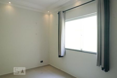 Sala de casa de condomínio para alugar com 2 quartos, 87m² em Vila Ré, São Paulo