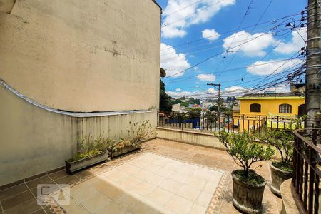 Varanda de casa à venda com 3 quartos, 250m² em Taboão, Diadema