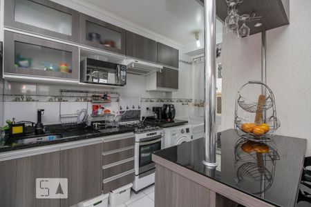 Apartamento à venda com 2 quartos, 47m² em Mário Quintana, Porto Alegre