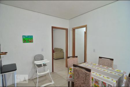 Cozinha de casa à venda com 3 quartos, 120m² em São José, Canoas