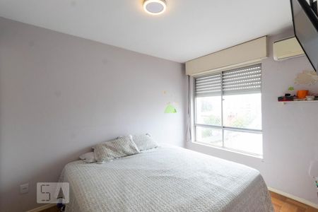 Quarto de apartamento à venda com 1 quarto, 63m² em Santo Antônio, Porto Alegre