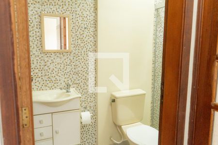 Banheiro de casa para alugar com 1 quarto, 31m² em Jardim das Vertentes, São Paulo