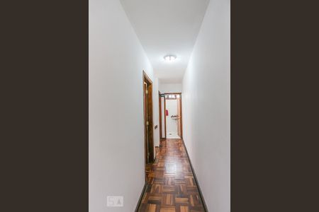 Corredor de casa à venda com 3 quartos, 200m² em Jardim Trussardi, São Paulo