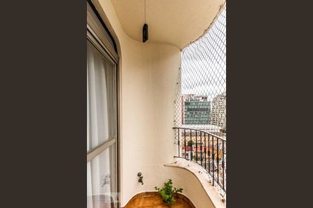 Varanda de apartamento para alugar com 3 quartos, 102m² em Santa Cecília, São Paulo
