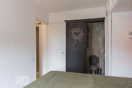 Suíte de apartamento para alugar com 2 quartos, 47m² em Barra Funda, São Paulo