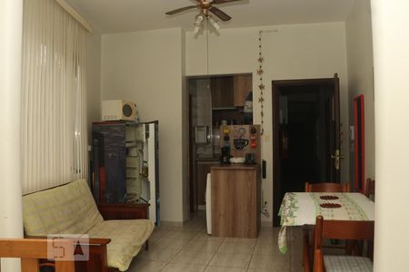 Apartamento para alugar com 1 quarto, 33m² em Itararé, São Vicente