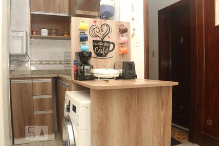 Cozinha de apartamento para alugar com 1 quarto, 33m² em Itararé, São Vicente