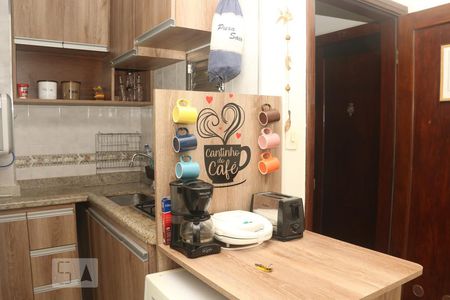 Cozinha de apartamento para alugar com 1 quarto, 33m² em Itararé, São Vicente