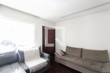 Sala 1 de casa à venda com 3 quartos, 110m² em Vila Cloris, Belo Horizonte