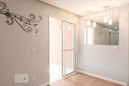 Sala de apartamento para alugar com 2 quartos, 48m² em Vila Curuçá, São Paulo