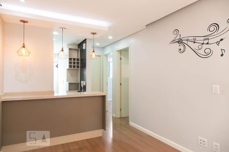 Sala de apartamento para alugar com 2 quartos, 48m² em Vila Curuçá, São Paulo