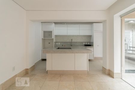 Casa para alugar com 290m², 3 quartos e 2 vagas Casa para alugar com 290m², 3 quartos e 2 vagasCozinha mais Copa