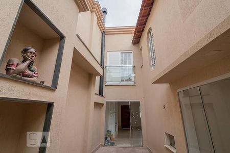 Casa para alugar com 290m², 3 quartos e 2 vagas Casa para alugar com 290m², 3 quartos e 2 vagasQuintal