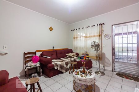 Sala de casa à venda com 3 quartos, 250m² em Vila Yolanda, Osasco