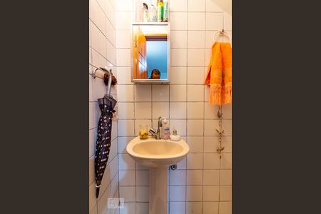 Lavabo de casa à venda com 3 quartos, 250m² em Vila Yolanda, Osasco