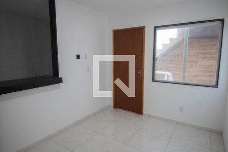 Sala de apartamento à venda com 2 quartos, 55m² em Penha Circular, Rio de Janeiro