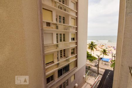 Vista da Sala de apartamento para alugar com 1 quarto, 55m² em Pitangueiras, Guarujá